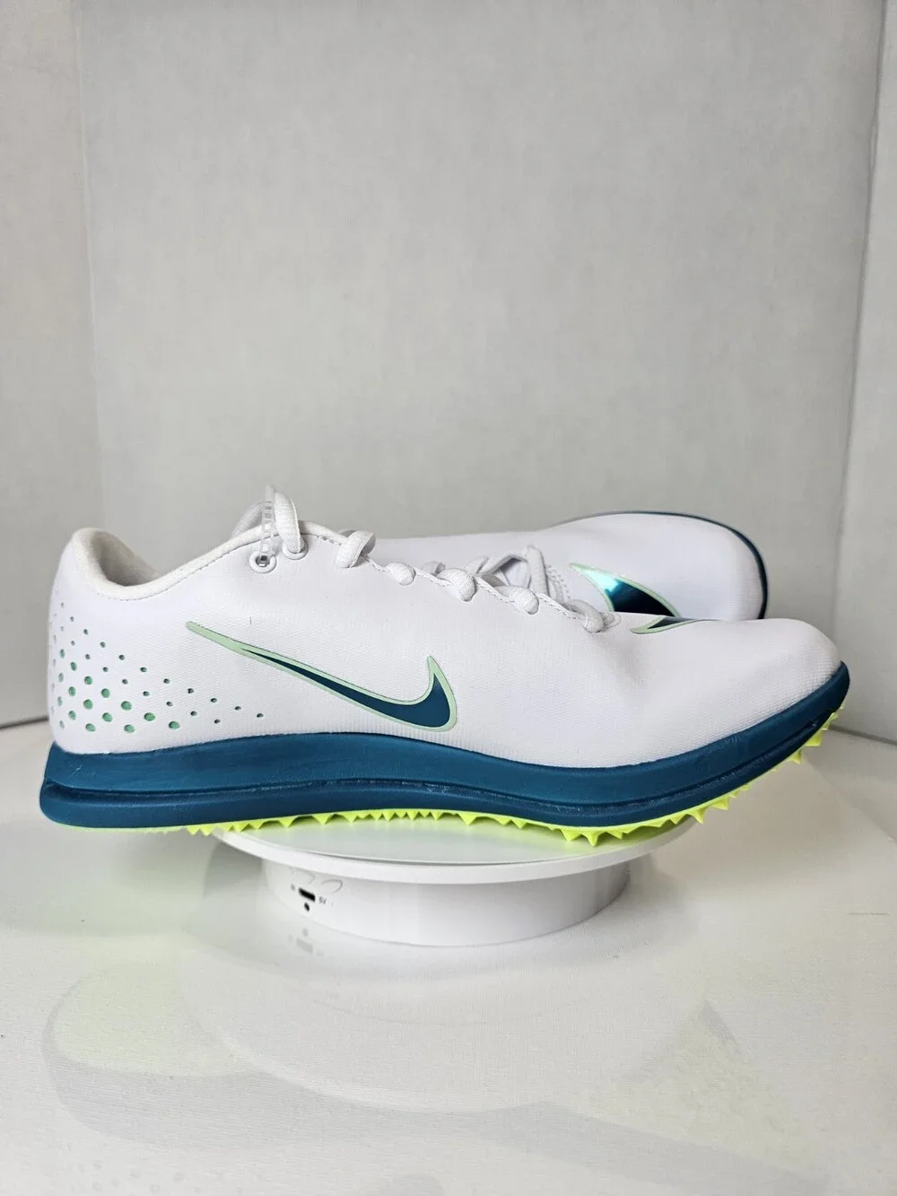 Nike Triple Jump Elite 3 HV6425-100 Men's 7.5 / Women's 9 Spikes New No Box